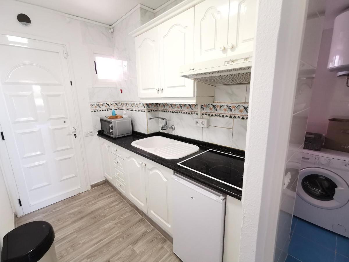 Sunny Apt With Terrace Coastal Area South Arona アロナ エクステリア 写真