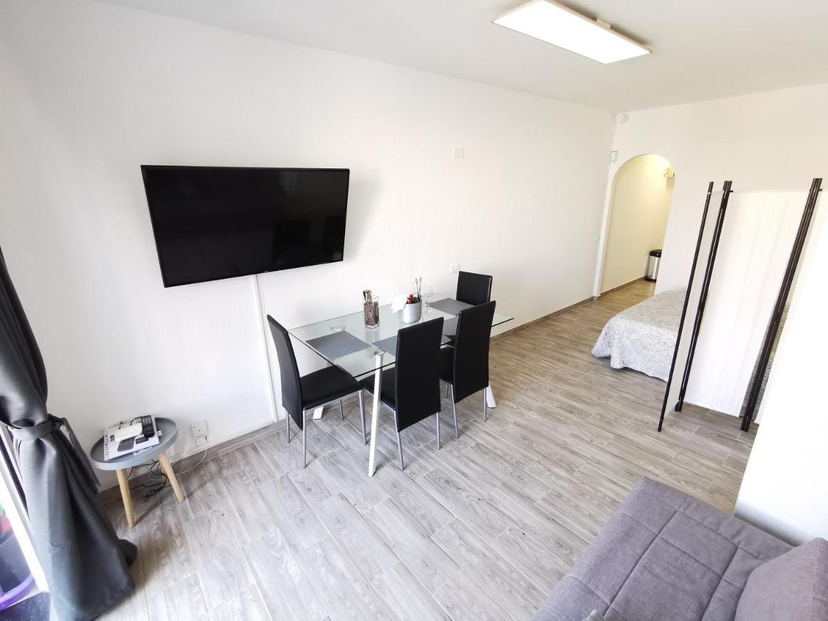 Sunny Apt With Terrace Coastal Area South Arona アロナ エクステリア 写真