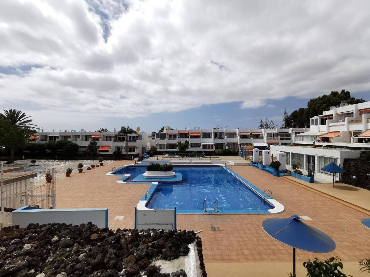Sunny Apt With Terrace Coastal Area South Arona アロナ エクステリア 写真